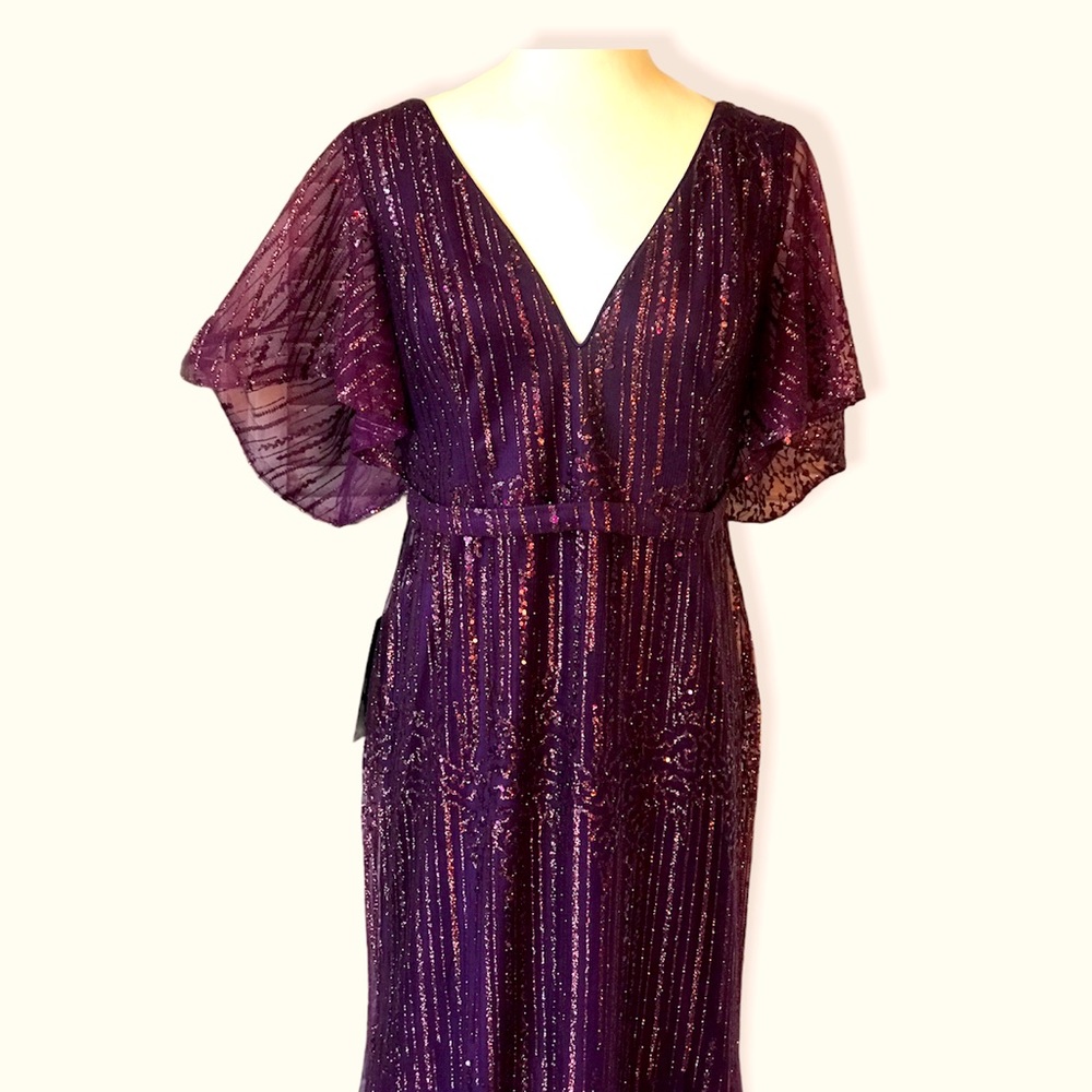 🍁PLUM FISHTAIL FORMAL GOWN WITH GLITTER - Picture 3 of 8